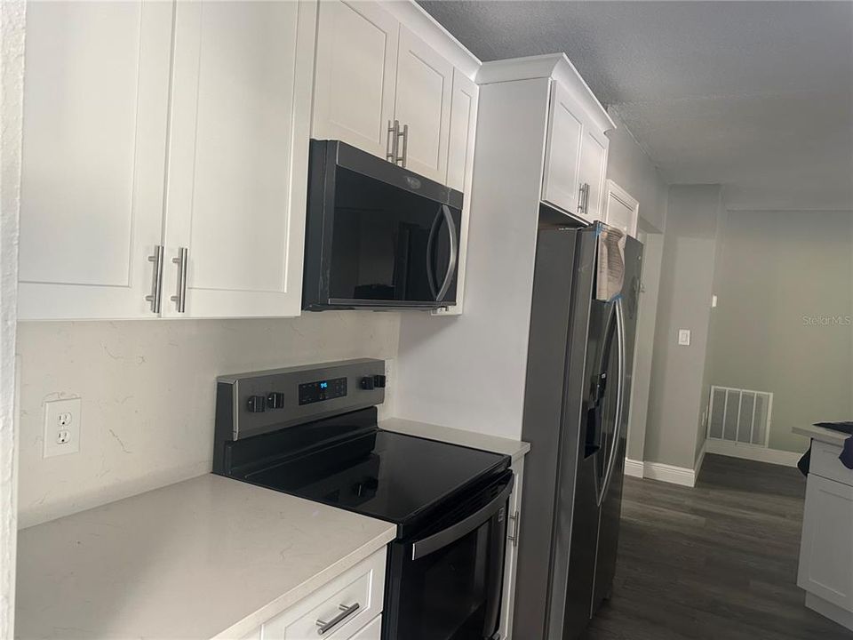 En Venta: $679,000 (3 camas, 2 baños, 1742 Pies cuadrados)