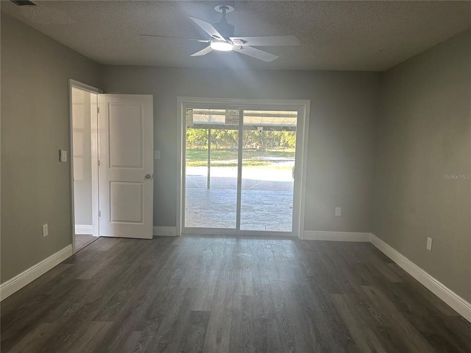 En Venta: $679,000 (3 camas, 2 baños, 1742 Pies cuadrados)