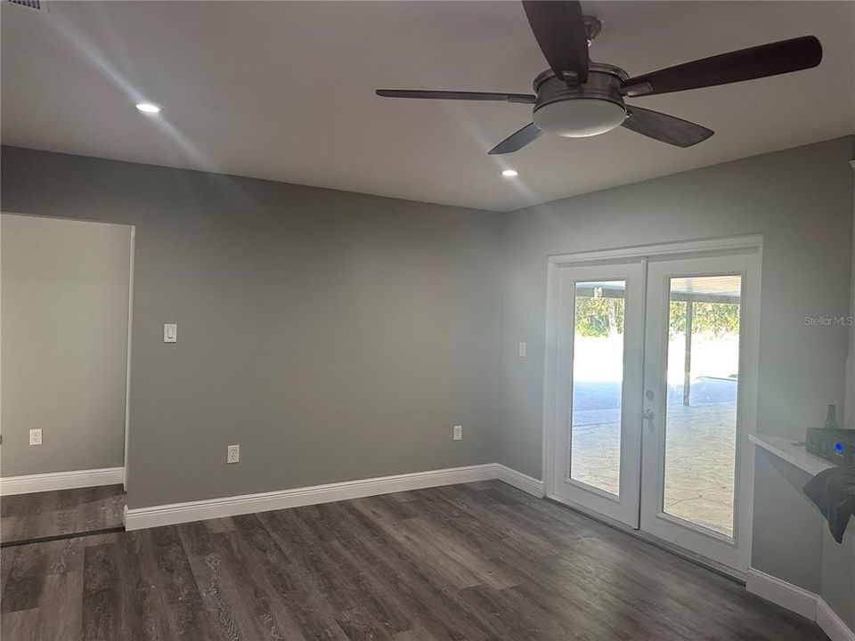 En Venta: $679,000 (3 camas, 2 baños, 1742 Pies cuadrados)