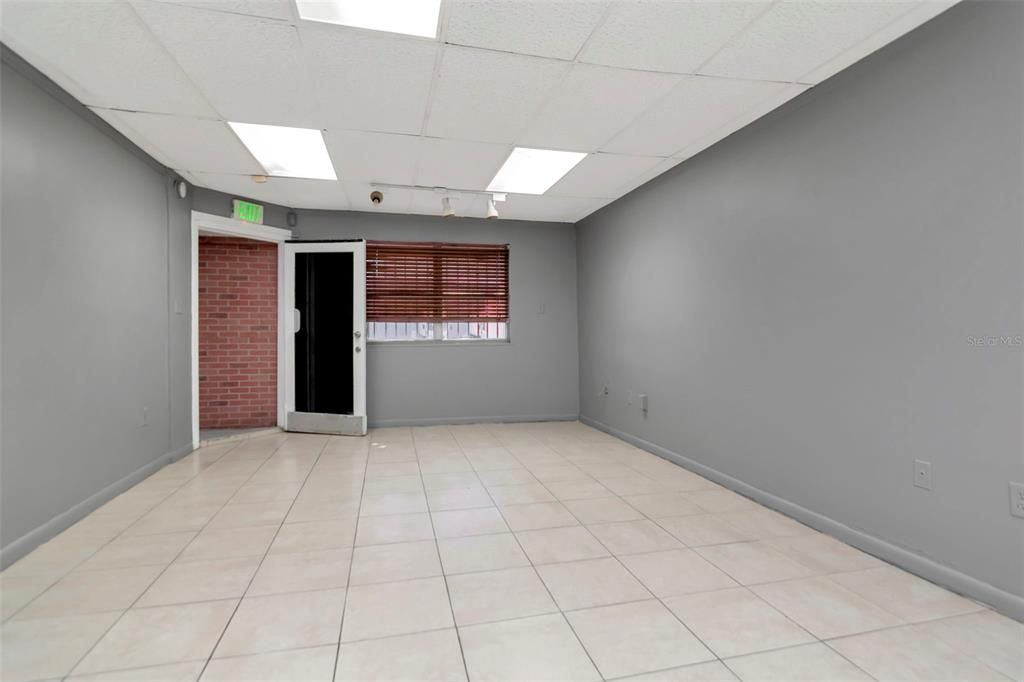 На продажу: $660,000 (0 спален, 0 ванн, 2300 Квадратных фут)