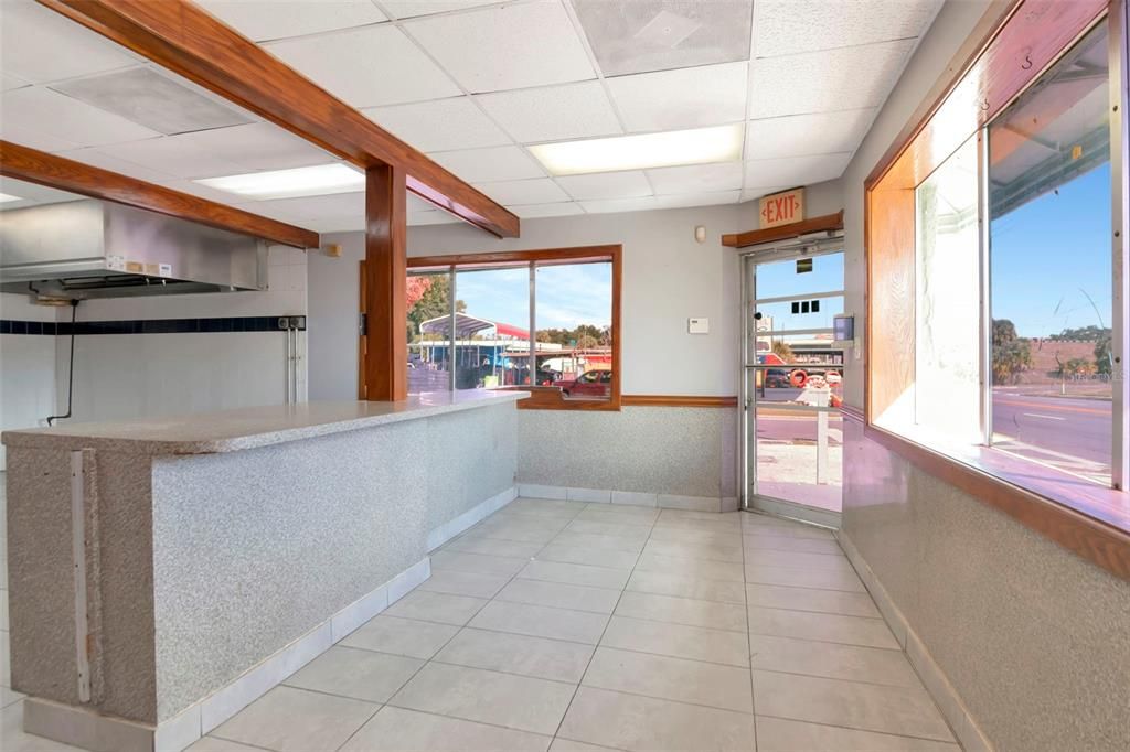 На продажу: $660,000 (0 спален, 0 ванн, 2300 Квадратных фут)