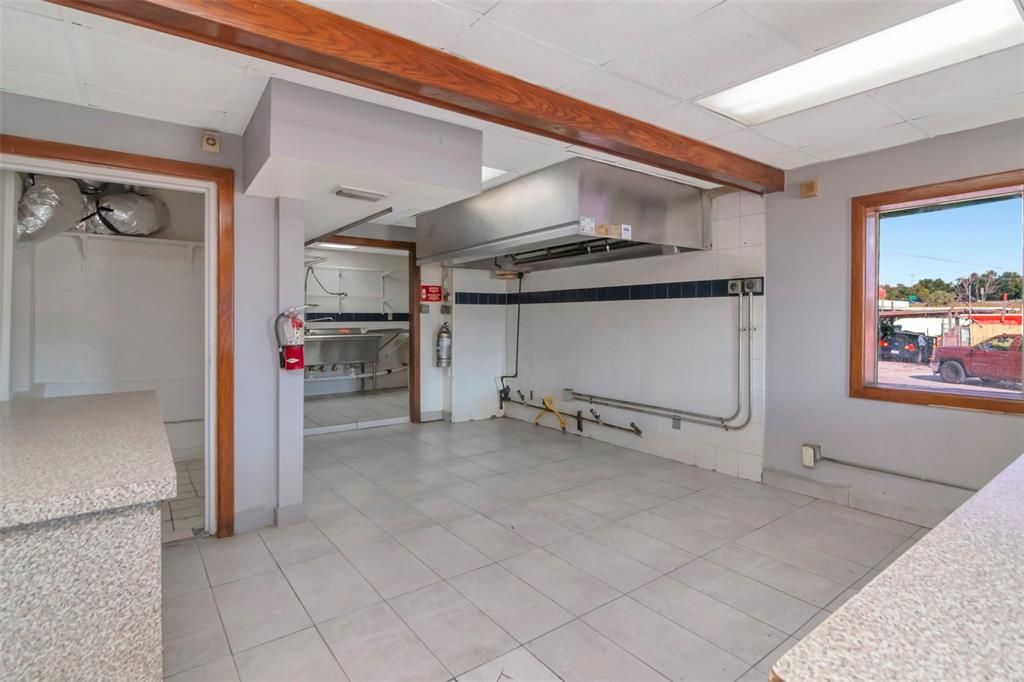 На продажу: $660,000 (0 спален, 0 ванн, 2300 Квадратных фут)