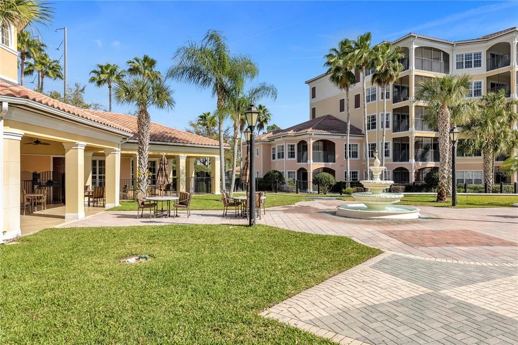 For Sale: $349,400 (3 beds, 2 baths, 1437 Square Feet)