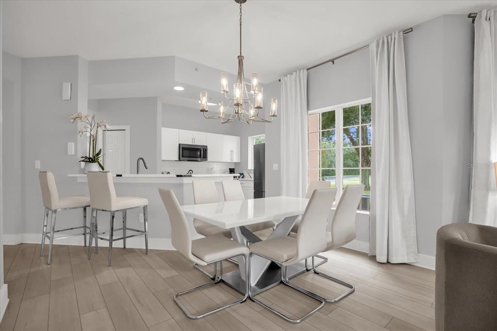 For Sale: $349,400 (3 beds, 2 baths, 1437 Square Feet)