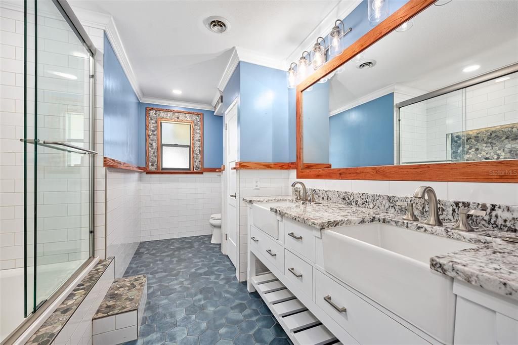 En Venta: $849,500 (4 camas, 3 baños, 2278 Pies cuadrados)