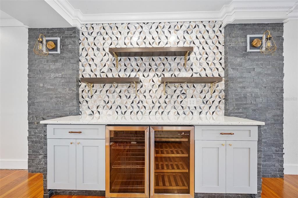 En Venta: $849,500 (4 camas, 3 baños, 2278 Pies cuadrados)