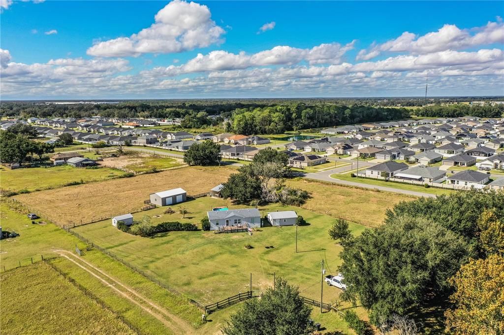 待售: $1,500,000 (3.50 acres)