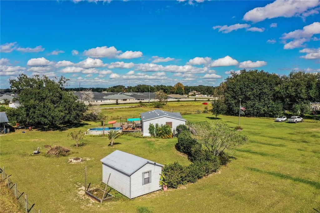 待售: $1,500,000 (3.50 acres)