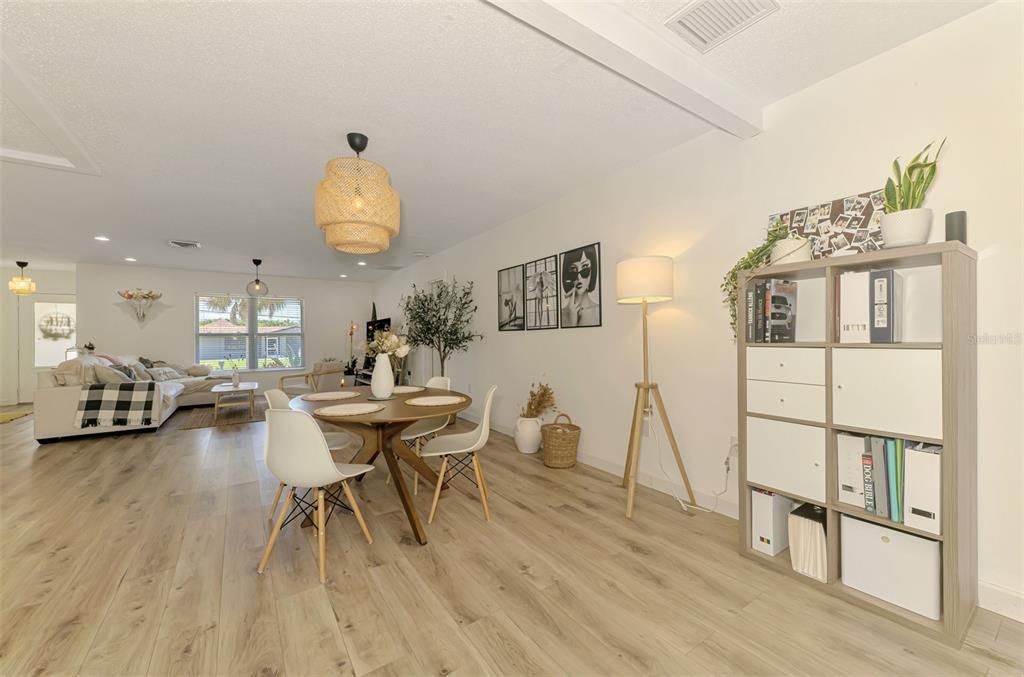 For Sale: $395,000 (3 beds, 2 baths, 1935 Square Feet)