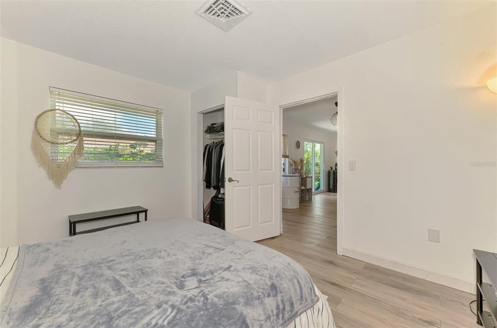 For Sale: $395,000 (3 beds, 2 baths, 1935 Square Feet)