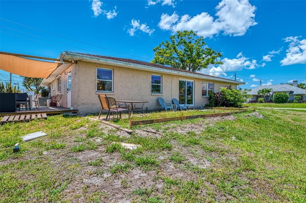 For Sale: $395,000 (3 beds, 2 baths, 1935 Square Feet)