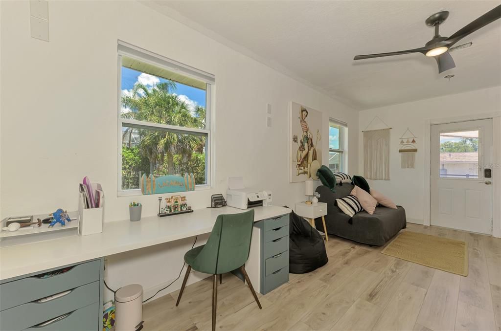 For Sale: $395,000 (3 beds, 2 baths, 1935 Square Feet)