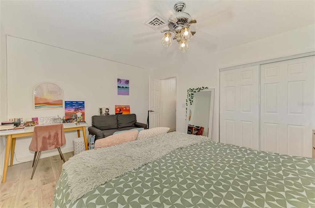 For Sale: $395,000 (3 beds, 2 baths, 1935 Square Feet)