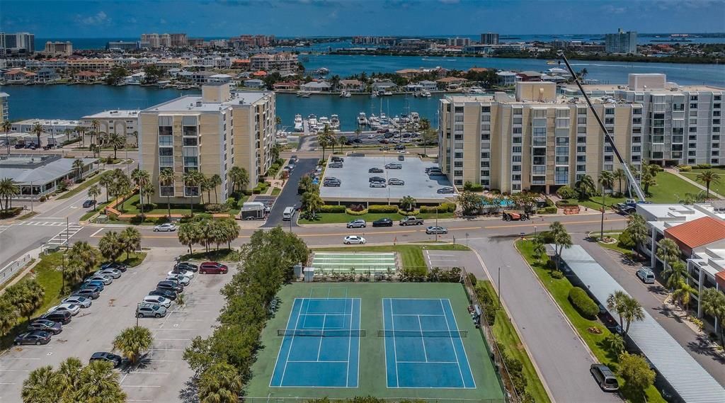 В аренду: $4,500 (2 спален, 2 ванн, 1310 Квадратных фут)