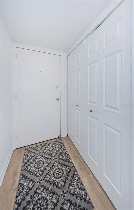 В аренду: $4,500 (2 спален, 2 ванн, 1310 Квадратных фут)