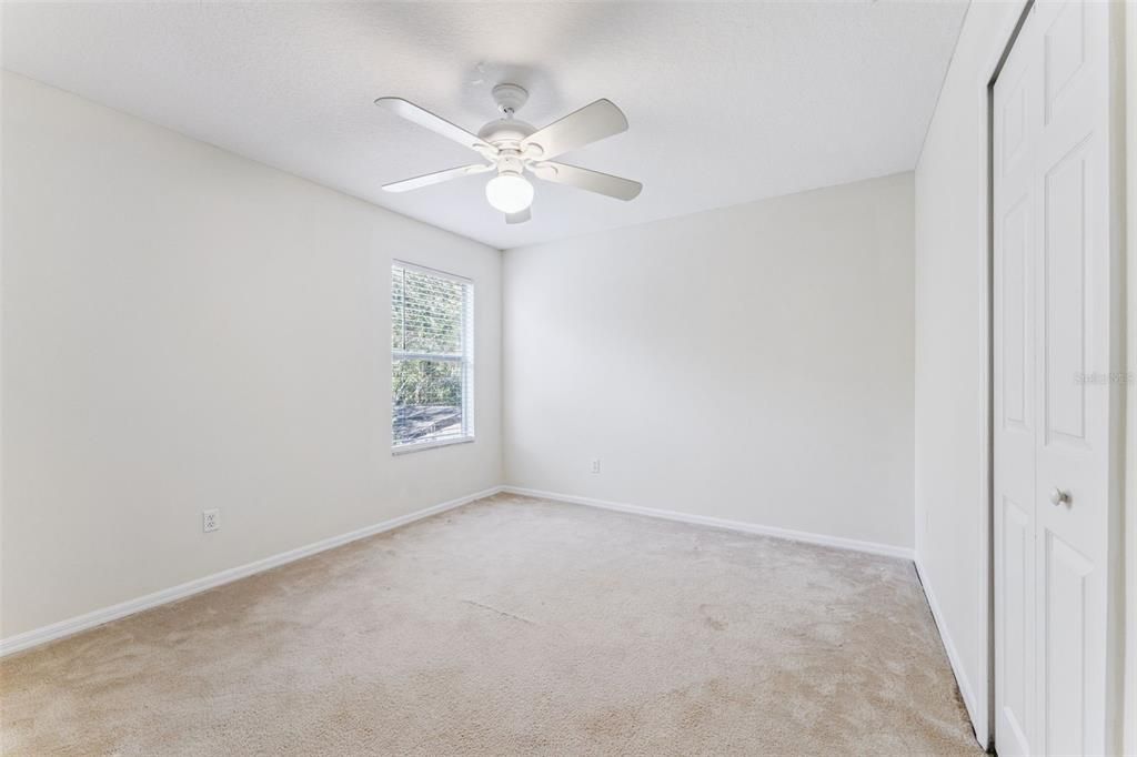 For Rent: $3,000 (6 beds, 2 baths, 2877 Square Feet)