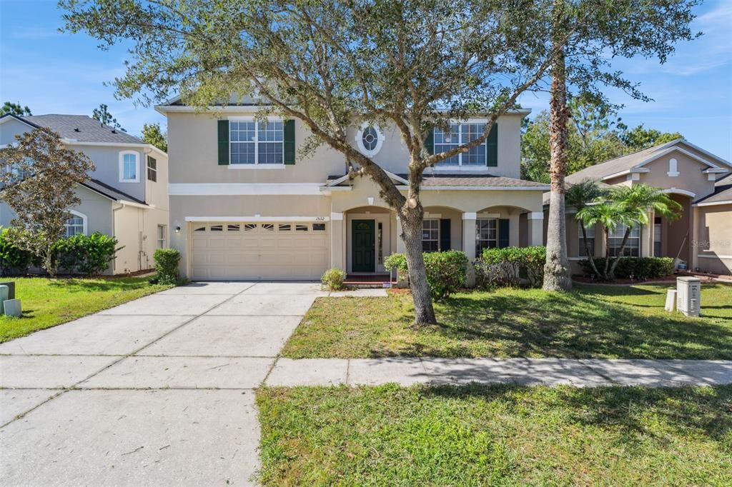 For Rent: $3,000 (6 beds, 2 baths, 2877 Square Feet)