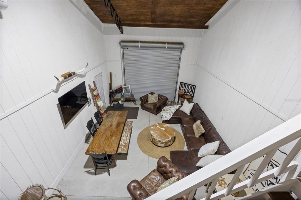 For Sale: $1,650,000 (3 beds, 2 baths, 2730 Square Feet)