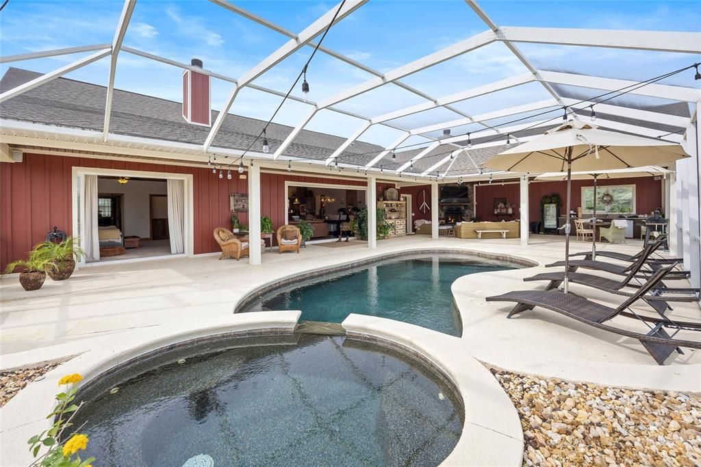 For Sale: $1,650,000 (3 beds, 2 baths, 2730 Square Feet)