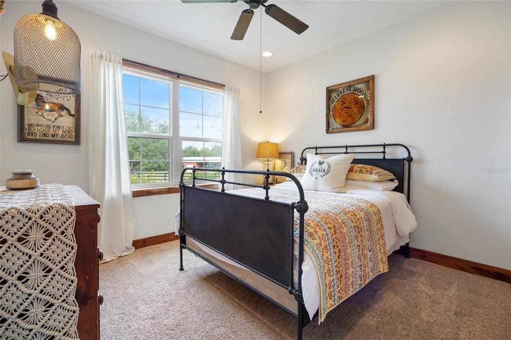 For Sale: $1,650,000 (3 beds, 2 baths, 2730 Square Feet)