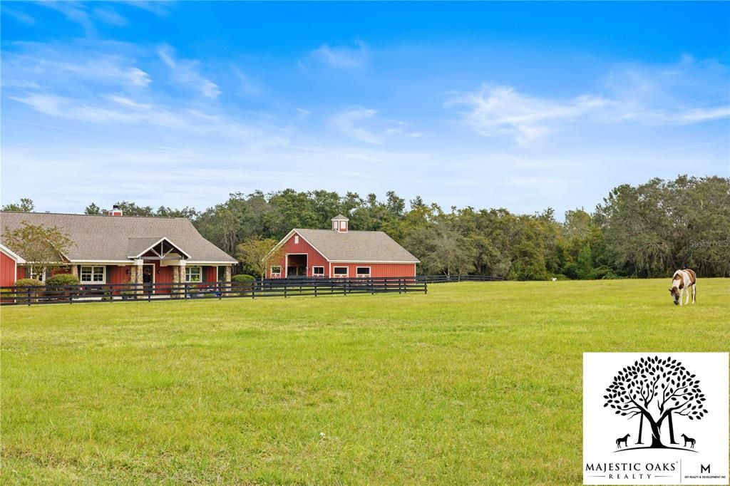 For Sale: $1,650,000 (3 beds, 2 baths, 2730 Square Feet)