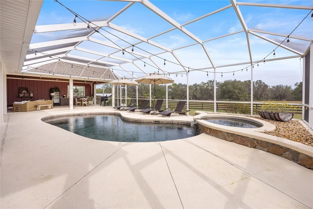 For Sale: $1,650,000 (3 beds, 2 baths, 2730 Square Feet)