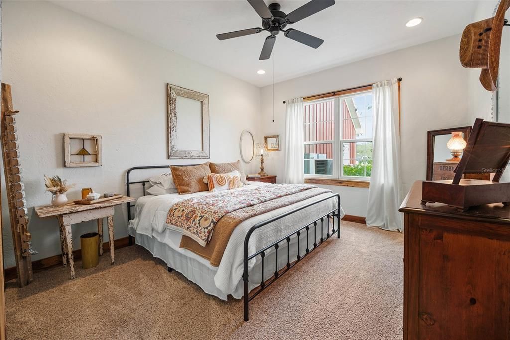 For Sale: $1,650,000 (3 beds, 2 baths, 2730 Square Feet)