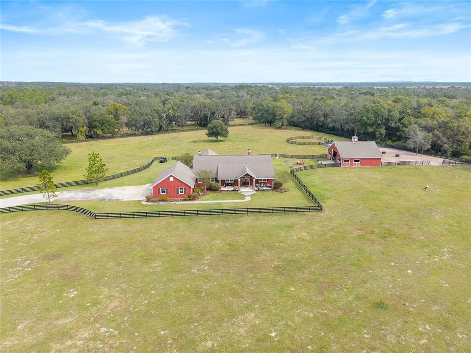 For Sale: $1,650,000 (3 beds, 2 baths, 2730 Square Feet)