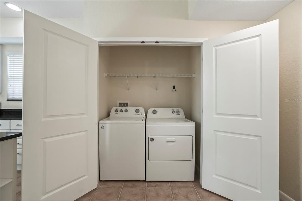 For Sale: $499,900 (3 beds, 3 baths, 2322 Square Feet)