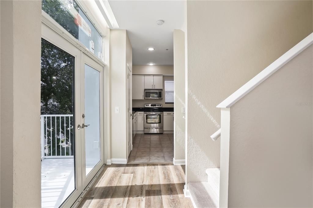 For Sale: $499,900 (3 beds, 3 baths, 2322 Square Feet)