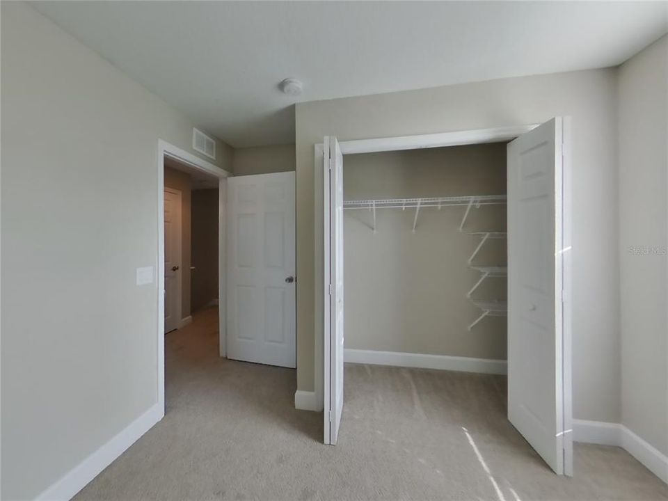 For Rent: $1,849 (4 beds, 2 baths, 1912 Square Feet)