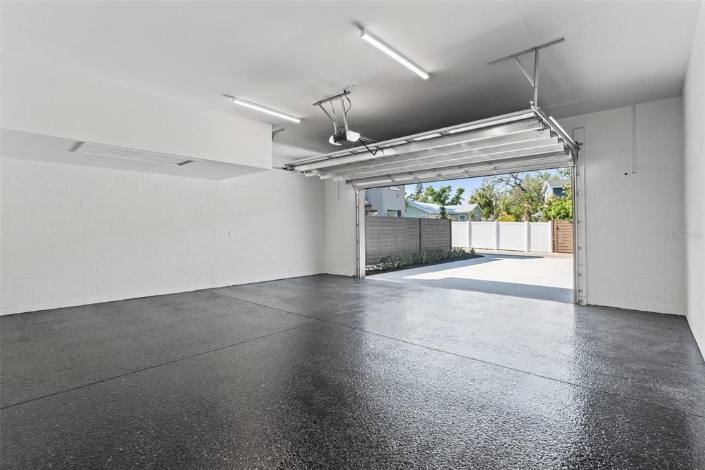 出租: $14,500 (5 贝兹, 5 浴室, 4149 平方英尺)