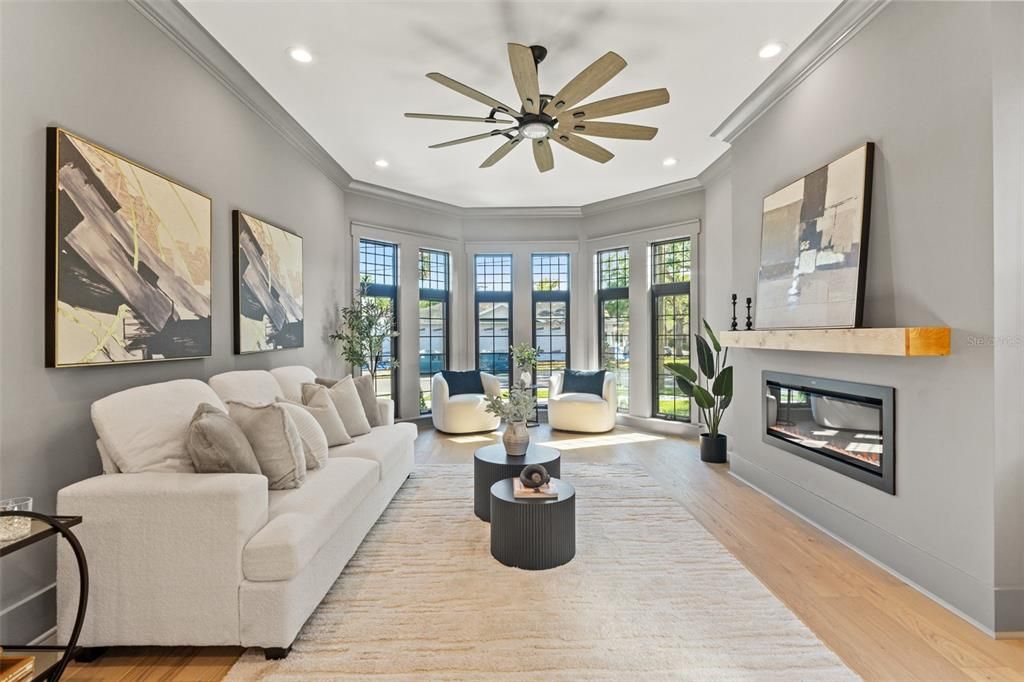 出租: $14,500 (5 贝兹, 5 浴室, 4149 平方英尺)