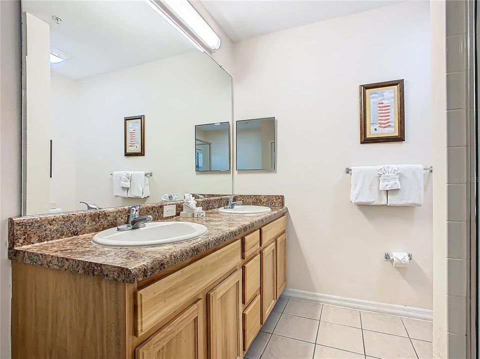 For Sale: $205,000 (2 beds, 2 baths, 1445 Square Feet)