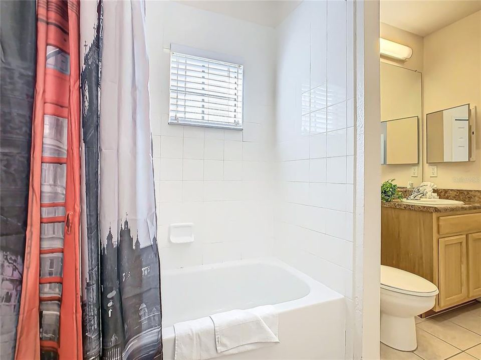 For Sale: $205,000 (2 beds, 2 baths, 1445 Square Feet)