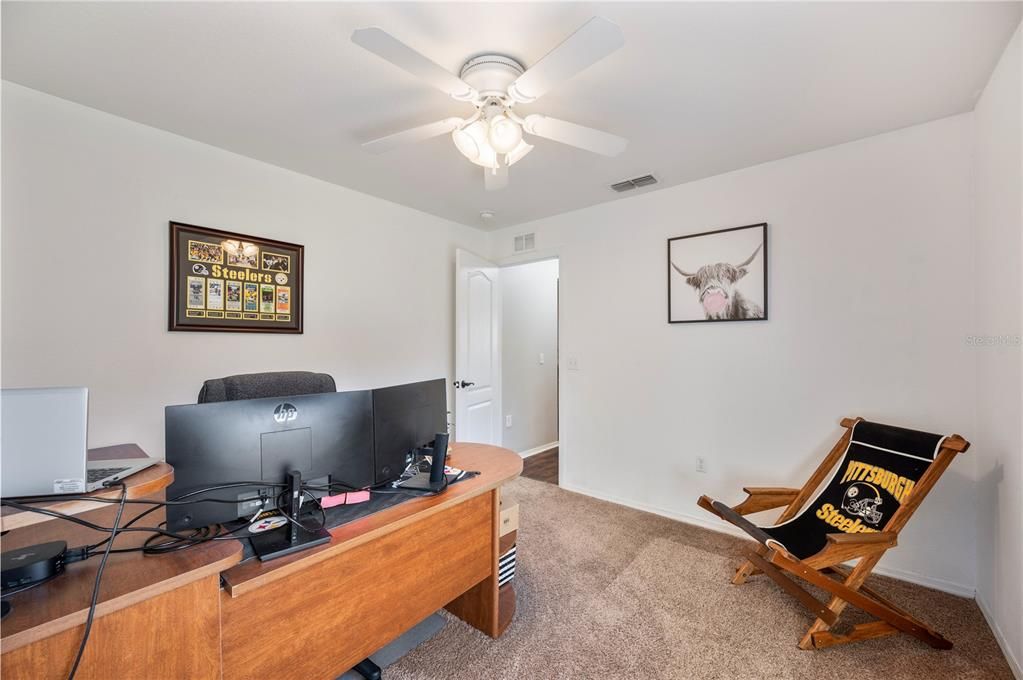 Active With Contract: $347,900 (3 beds, 2 baths, 1430 Square Feet)