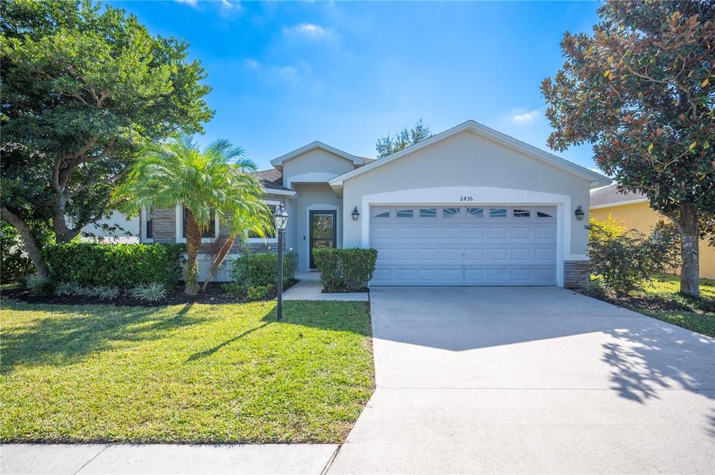 Active With Contract: $347,900 (3 beds, 2 baths, 1430 Square Feet)