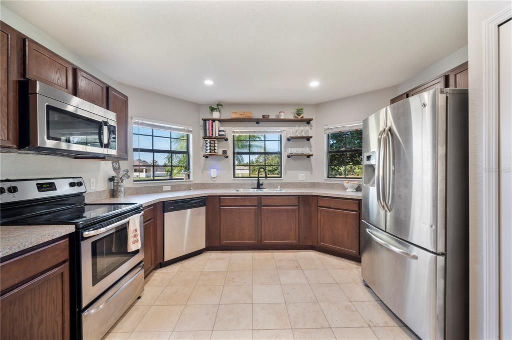 Active With Contract: $347,900 (3 beds, 2 baths, 1430 Square Feet)