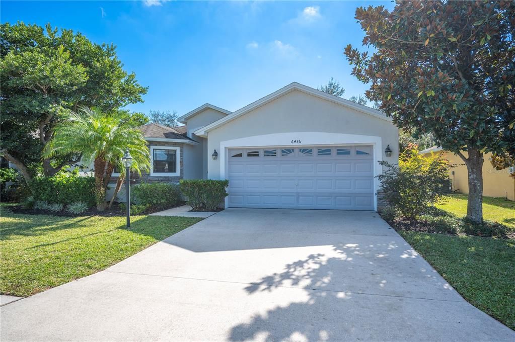 Active With Contract: $347,900 (3 beds, 2 baths, 1430 Square Feet)