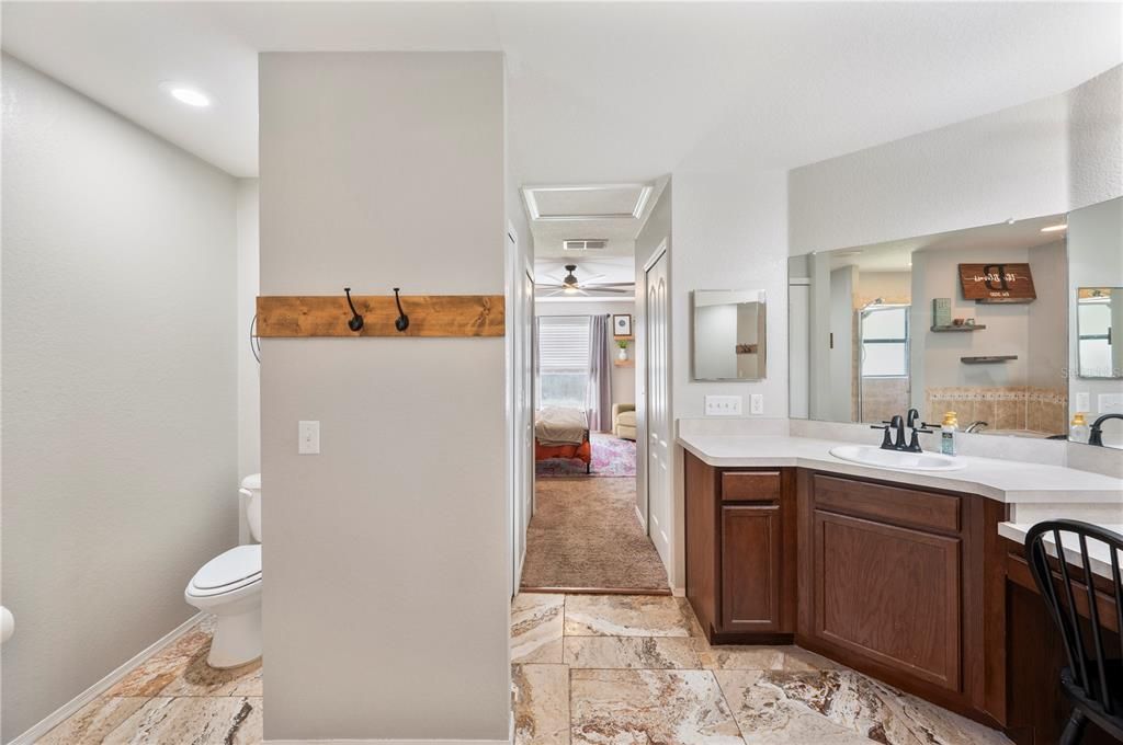 Active With Contract: $347,900 (3 beds, 2 baths, 1430 Square Feet)