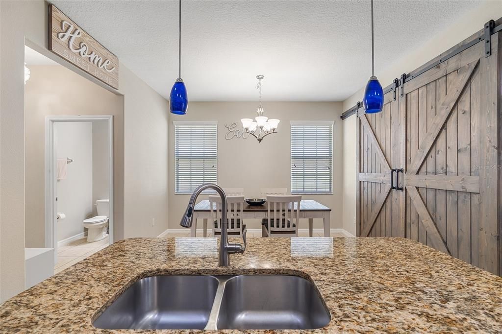 待售: $369,000 (3 贝兹, 2 浴室, 2008 平方英尺)