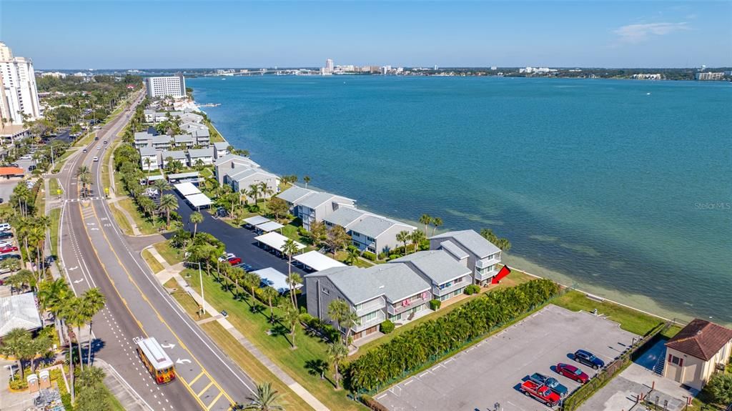 Activo con contrato: $349,900 (1 camas, 1 baños, 760 Pies cuadrados)