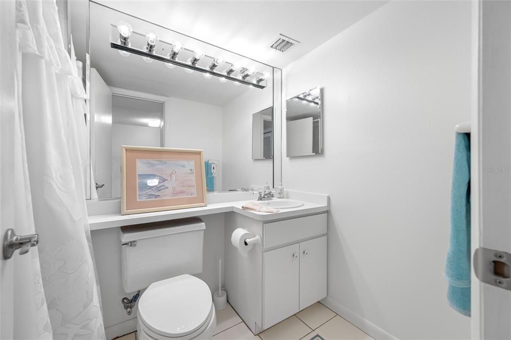 Activo con contrato: $349,900 (1 camas, 1 baños, 760 Pies cuadrados)