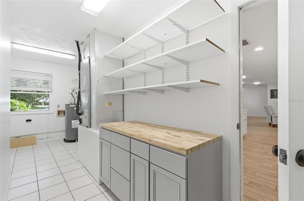 待售: $739,900 (3 贝兹, 2 浴室, 2400 平方英尺)