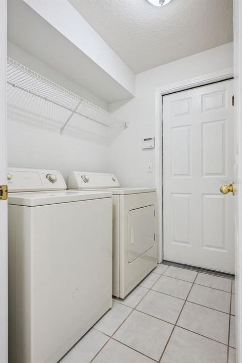 Active With Contract: $350,000 (3 beds, 2 baths, 2132 Square Feet)