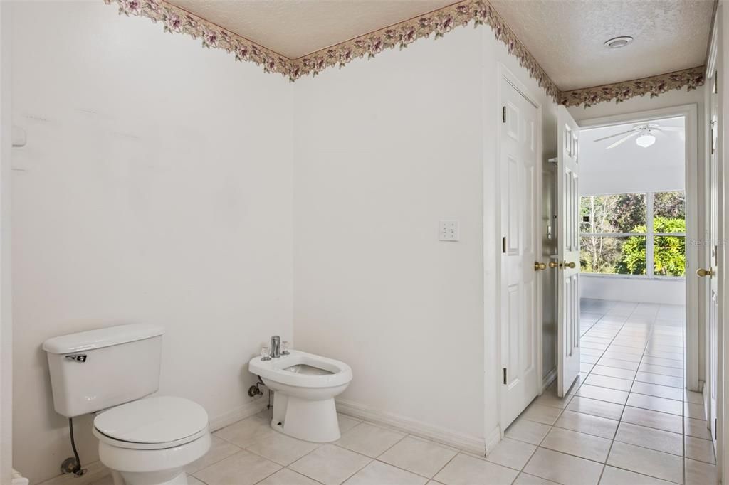 Active With Contract: $350,000 (3 beds, 2 baths, 2132 Square Feet)