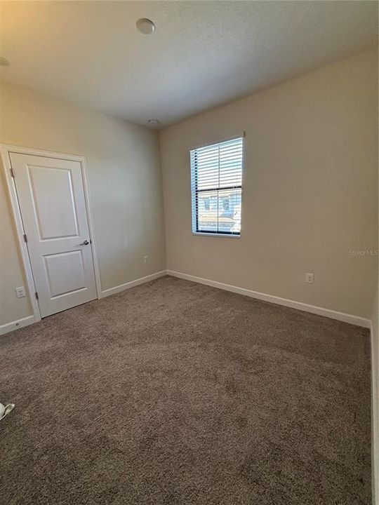 For Rent: $2,250 (3 beds, 2 baths, 1912 Square Feet)