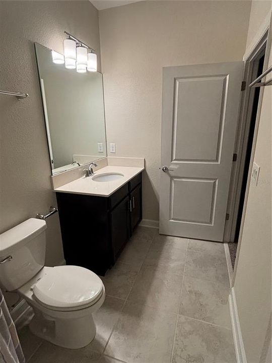 For Rent: $2,250 (3 beds, 2 baths, 1912 Square Feet)