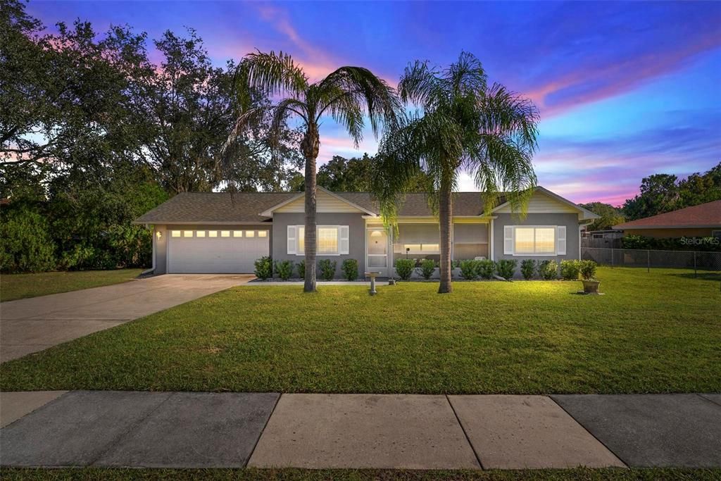 For Sale: $294,900 (3 beds, 2 baths, 1362 Square Feet)