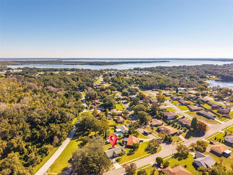 For Sale: $294,900 (3 beds, 2 baths, 1362 Square Feet)